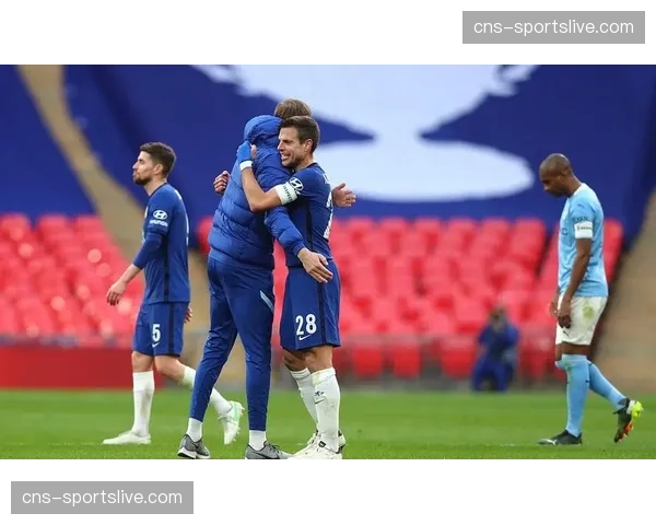 深度报道：卫星俱乐部模式如何影响欧冠球队阵容深度与高强度赛程下的轮换策略